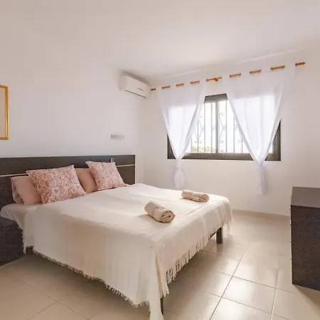 Paradise Court Ocean View *