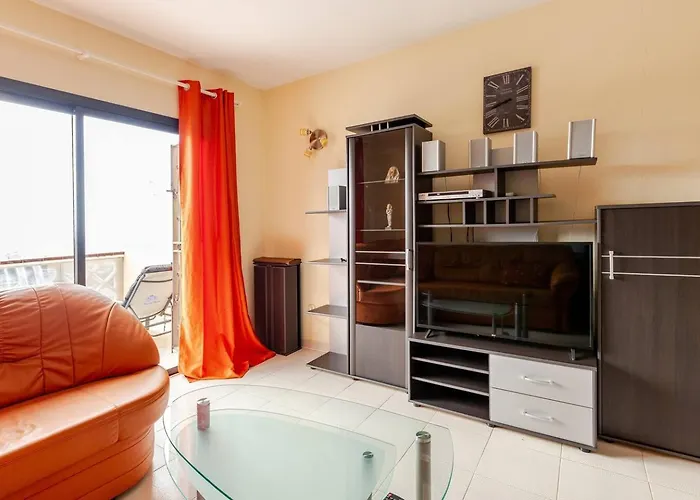 Paradise Court Ocean View Апартаменты Адехе