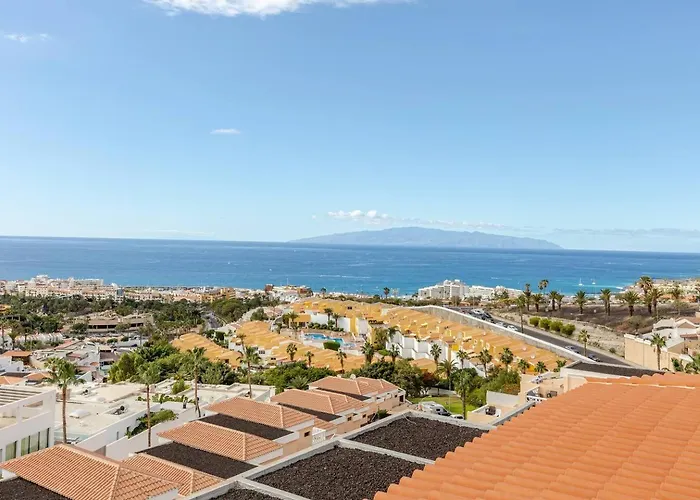 Paradise Court Ocean View Апартаменты *